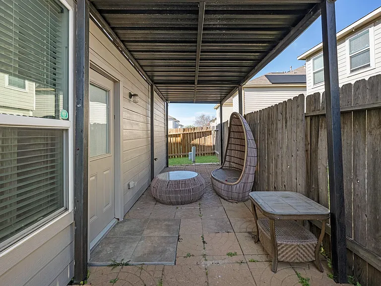 4810 Jarl Ct — Photo 18