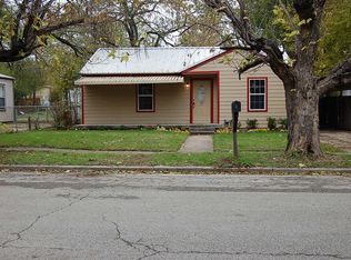512 Bales St, Cleburne, TX 76033