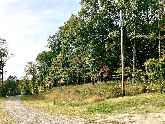 2nd image of 0 Walnut Dr