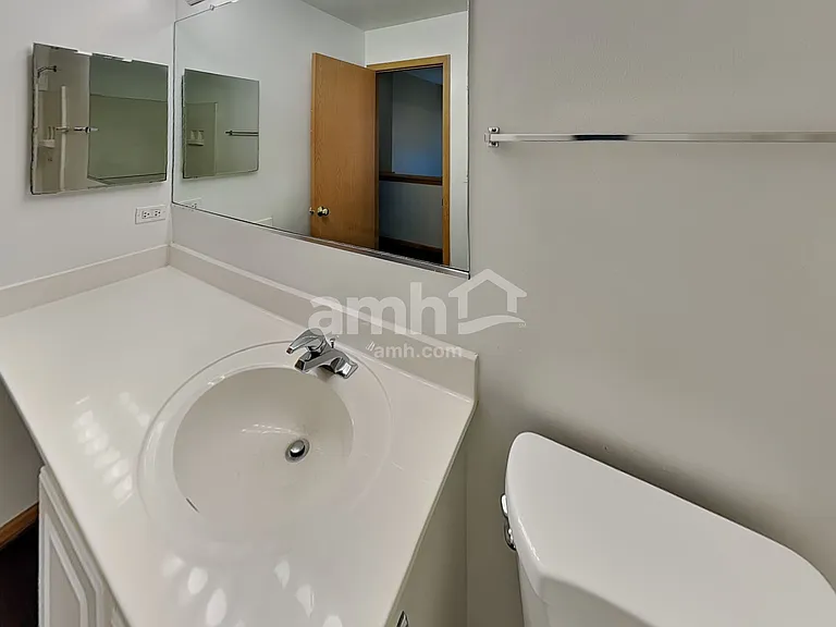 2505 Paradise Cir — Photo 17