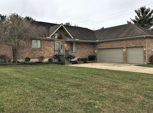 155 Edinburgh Dr, Springboro, OH 45066