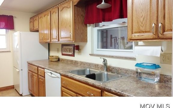 5th image of 816 Belrock Ave