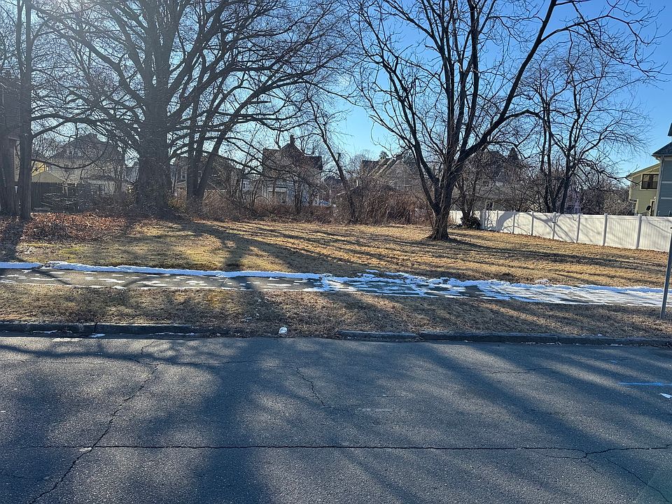 1st image of Buckingham St