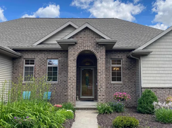 3546 Dekalb Ln, Neenah, WI 54956