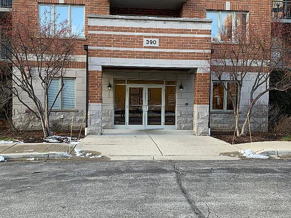 3rd image of 390 Western Ave #710