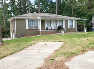 1041 Rose Hill Cir, Hueytown, AL 35023