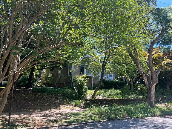 4th image of 37 Standish Ave NW