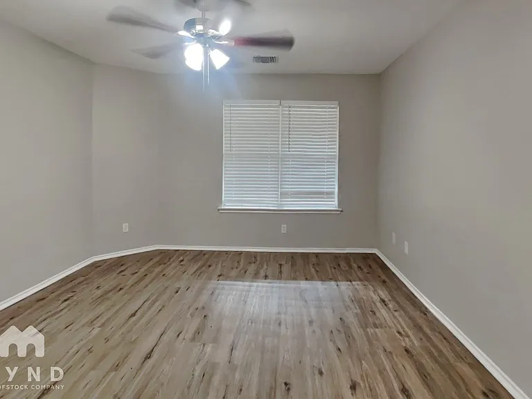 33119 Cottonwood Bnd — Photo 8