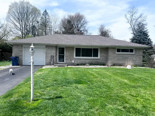69 Hillside Dr, Battle Creek, MI 49017