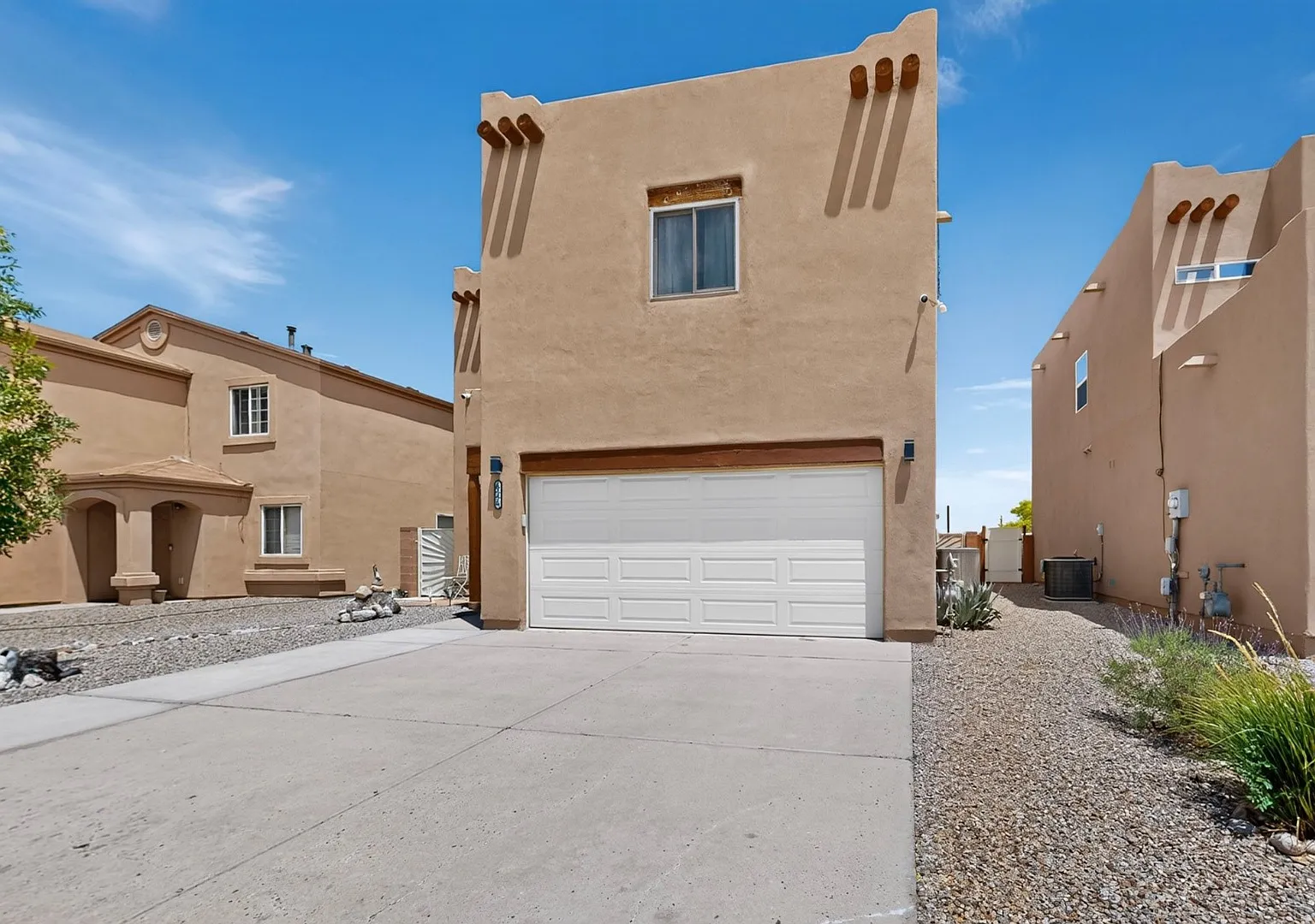 624 Torretta Dr SW — Photo 3