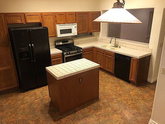 2nd image of 1625 Rio Bravo Dr