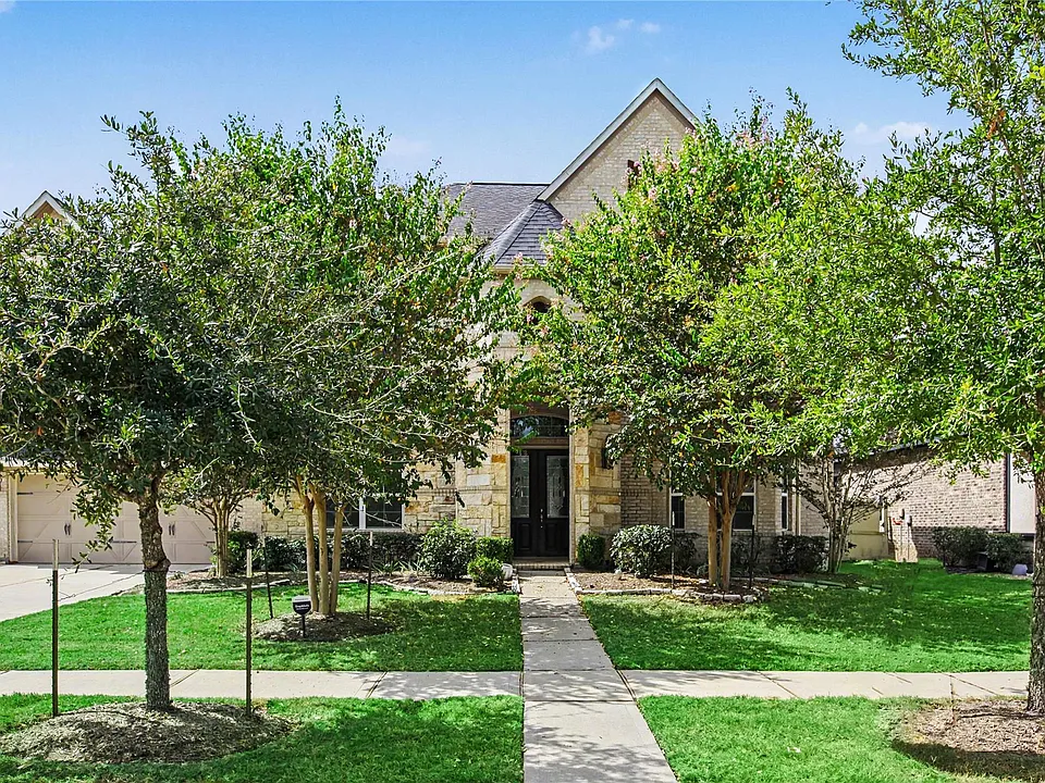 10467 Lake Palmetto Dr