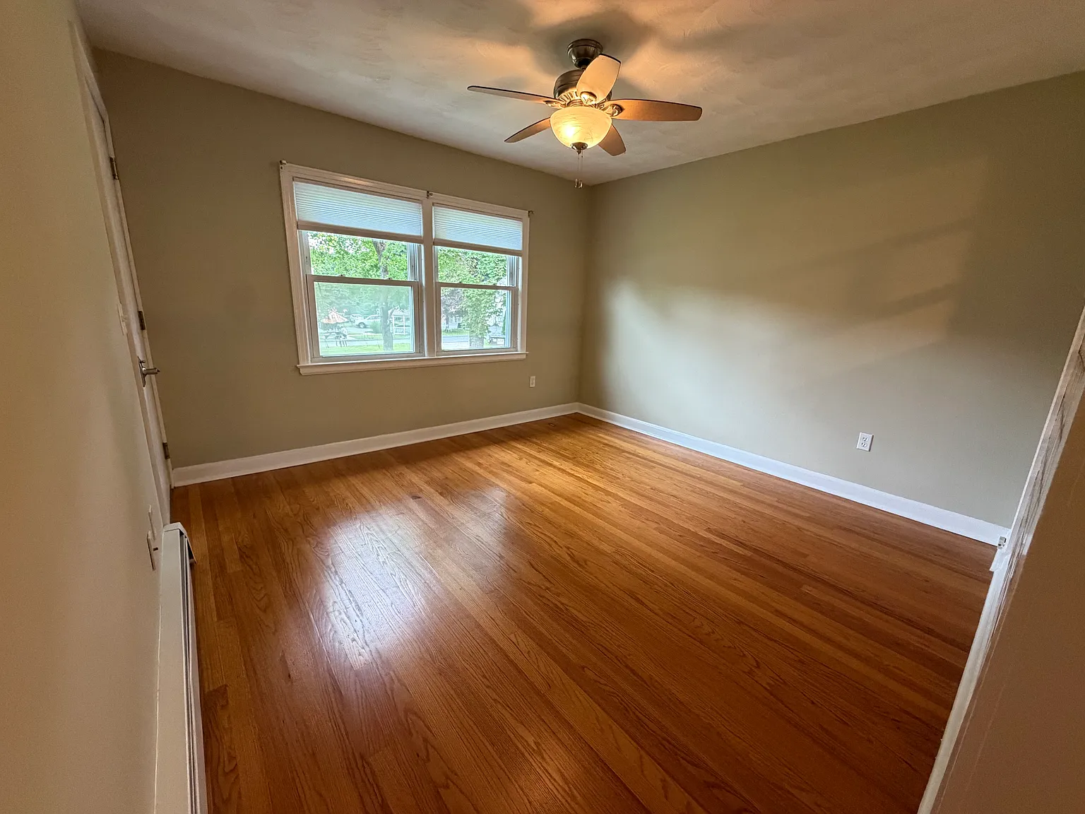 Studio, 275 sqft, $1,000 — Photo 1