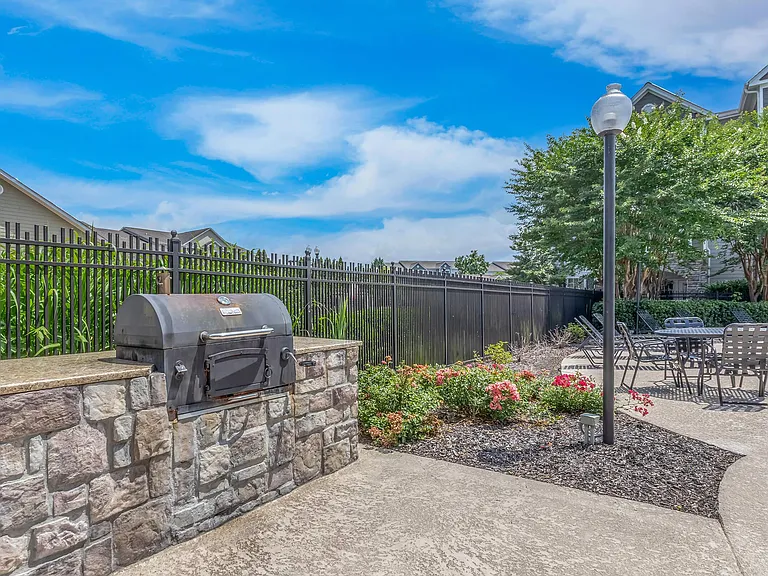Reserve at Creekside — Photo 33