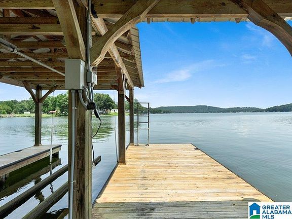 5th image of 1496 Rivercrest Dr #0