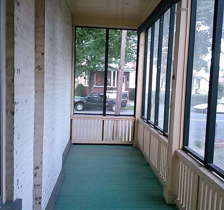 side porch