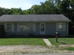 610 S 17th St, Bethany, MO 64424