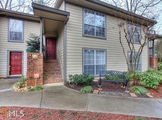 1252 Weatherstone Dr, Atlanta, GA 30329