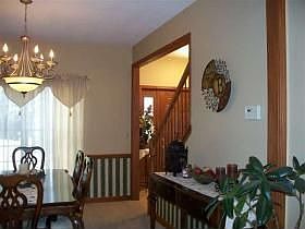 5th image of 1020 Kadel Dr