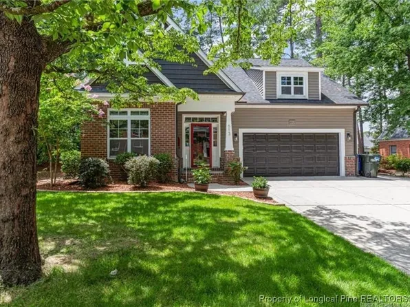 613 Forest Rd, Fayetteville, NC 28305