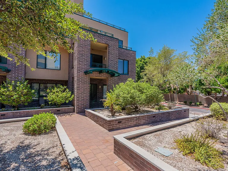 16 W Encanto Blvd #130 — Photo 40