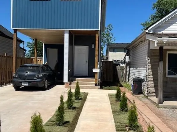 85 Albany Ave, Hamilton, ON L8H 2H4
