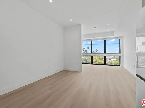 1808 Lincoln Blvd #204, Venice, CA 90291