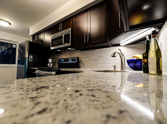5th image of 9612 Bianco Ter APT A