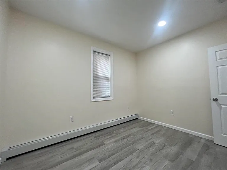 34 Giles Ave #1 — Photo 8