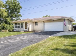7310 S Grant Ln, Franklin, WI 53132