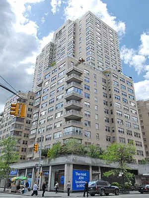 Sold by Sotheby's International Realty | media 5