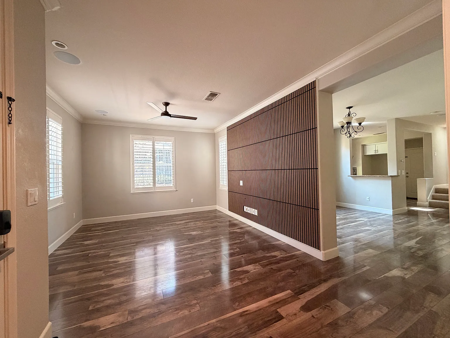 4 bed, 1639 sqft, $2,975 — Photo 4