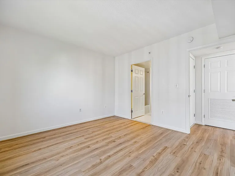 11710 Old Georgetown Rd #1029 — Photo 30