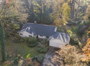 13248 S Iron Mountain Blvd, Portland, OR 97219