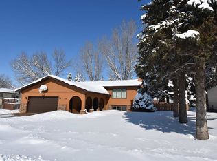 1316 18th Ave SW, Minot, ND 58701