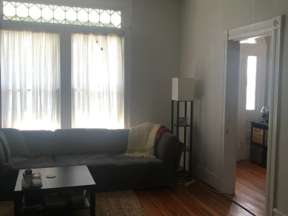 5th image of 520 N 33rd St
