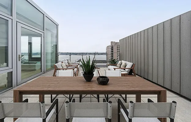 Rented by Platinum Properties | media 50