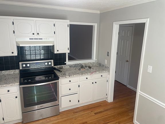 2nd image of 112 Boldleaf Ct #112