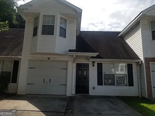 209 E Wilson St Photo 1