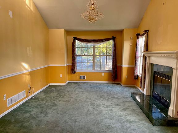 Living room 2