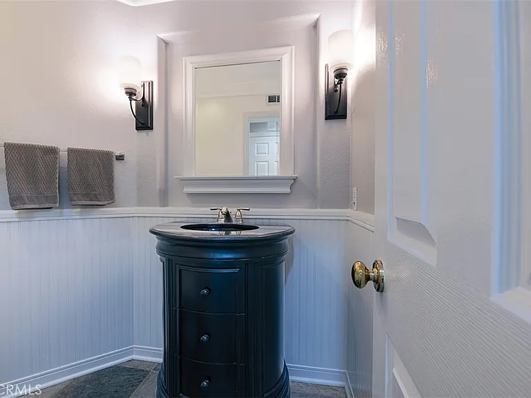 1417 Sea Ridge Dr — Photo 15