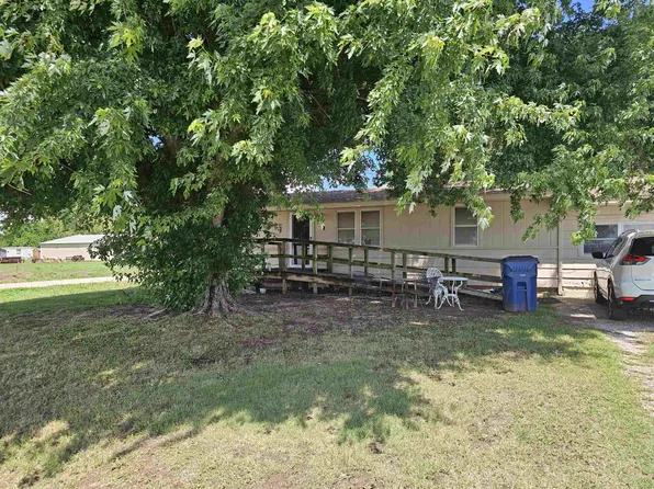 101 Oklahoma Ave, Drummond, OK 73735