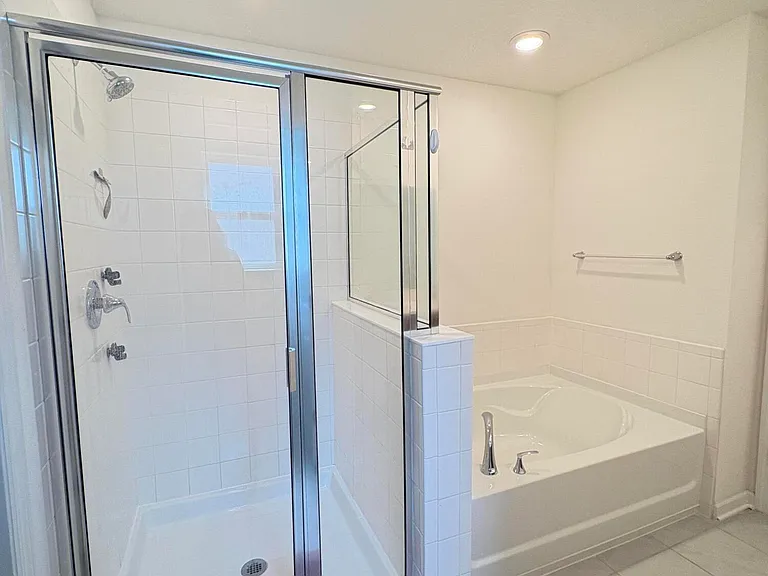 302 Rambling Brook Trl — Photo 20