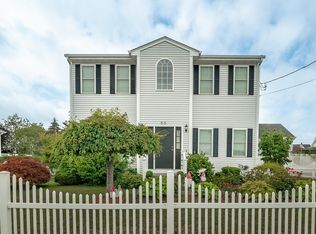 53 Somerset St, Fall River, MA 02721