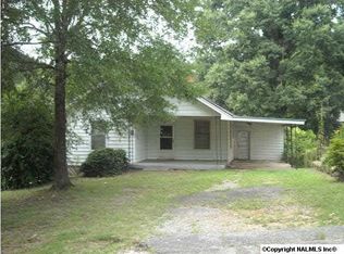 36 Little St, Gadsden, AL 35904