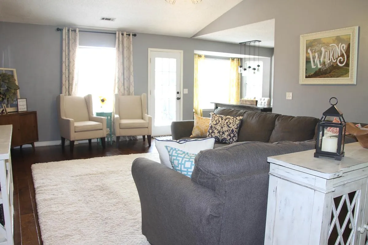 3 bed, 1455 sqft, $1,800 — Photo 3