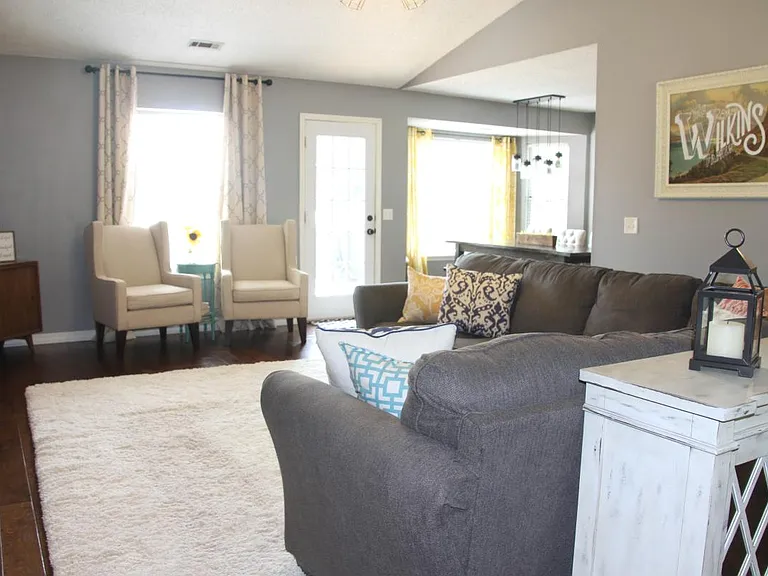 2953 Carley Pl — Photo 3