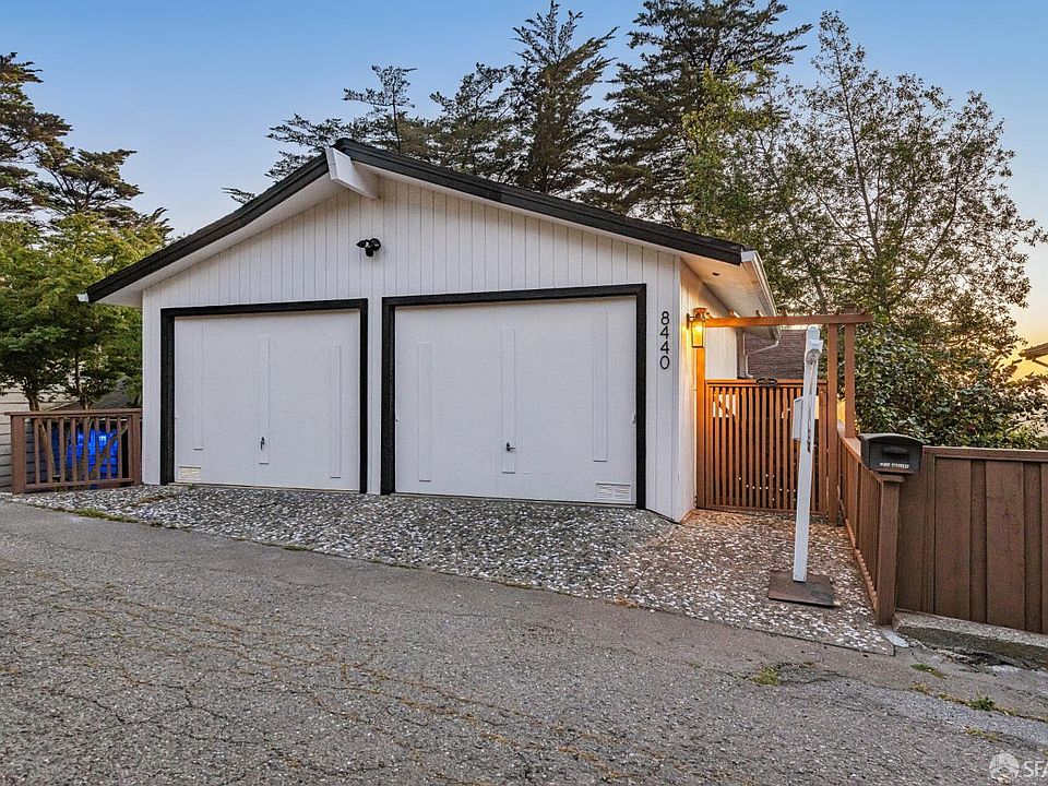 8440 Skyline Blvd, Oakland, CA 94611 | MLS #426131311 | Zillow