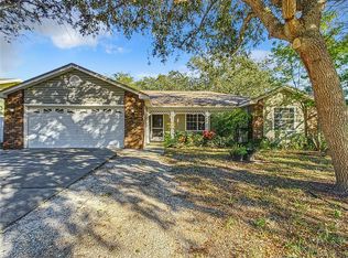 708 Charlotte Ave, Tarpon Springs, FL 34689