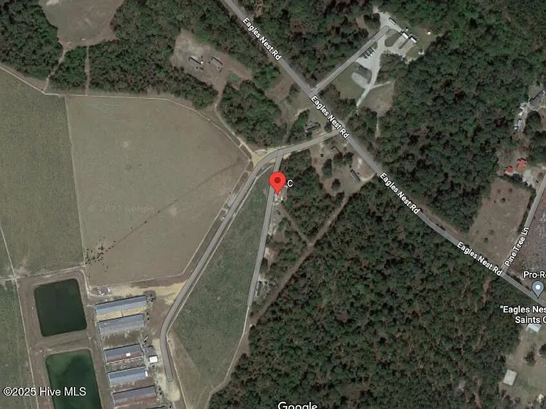 882 Eagles Nest Rd #C — Photo 3